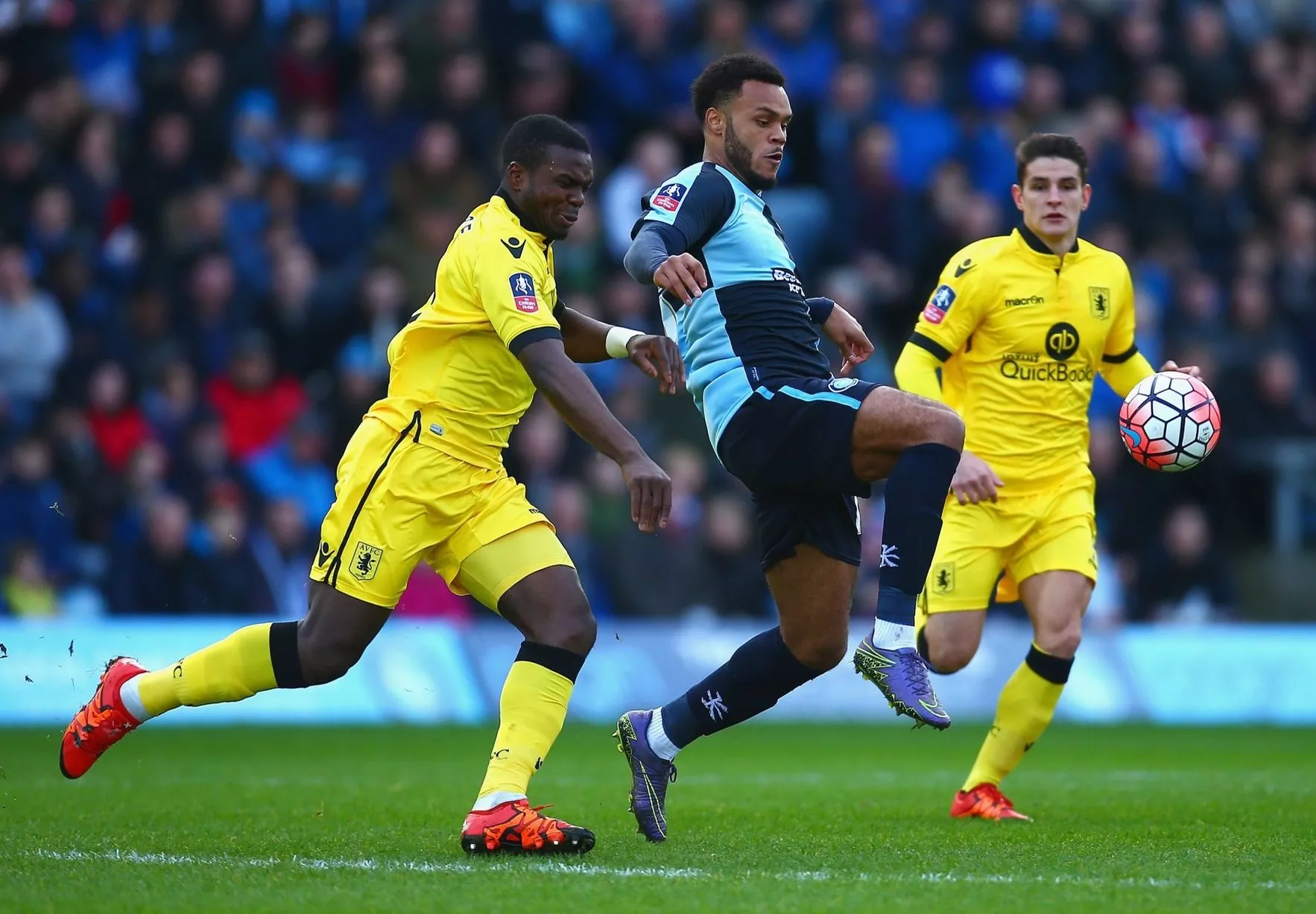 Nhận định Wycombe vs Aston Villa 2h00 ngày 25/9 Vòng 3 Carabao Cup