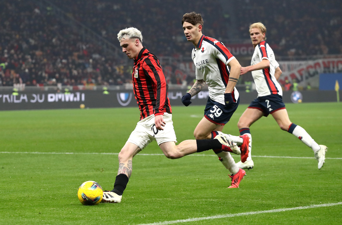 Hinh anh 2: Tran dau Genoa vs AC Milan, vong 35 Serie A